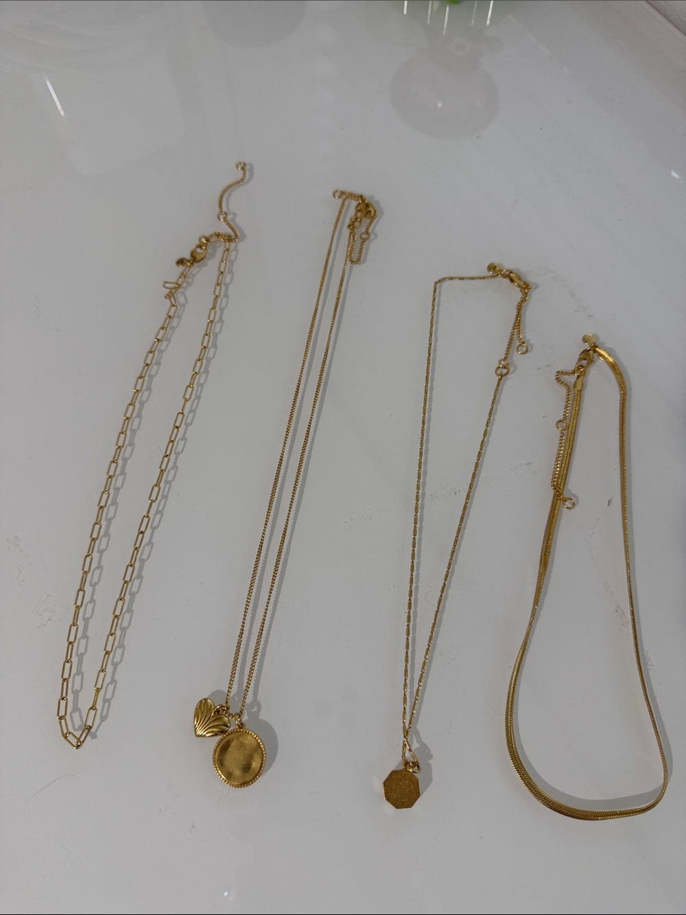 Madewell Classic Chain Necklace Set 4-Piece Gold Layering Necklaces. Never worn